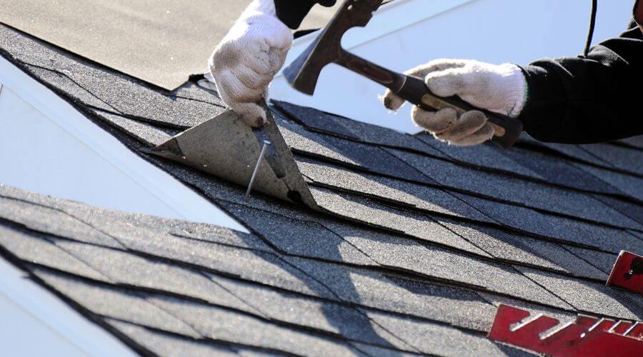 Expert new roof installation services in Monticello, IA
